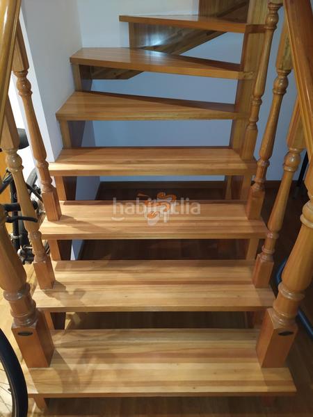 Foto 276200b3-2136-4637-9e6c-470e88b2548f. Dúplex amb calefacció aparcament a A Gándara Narón