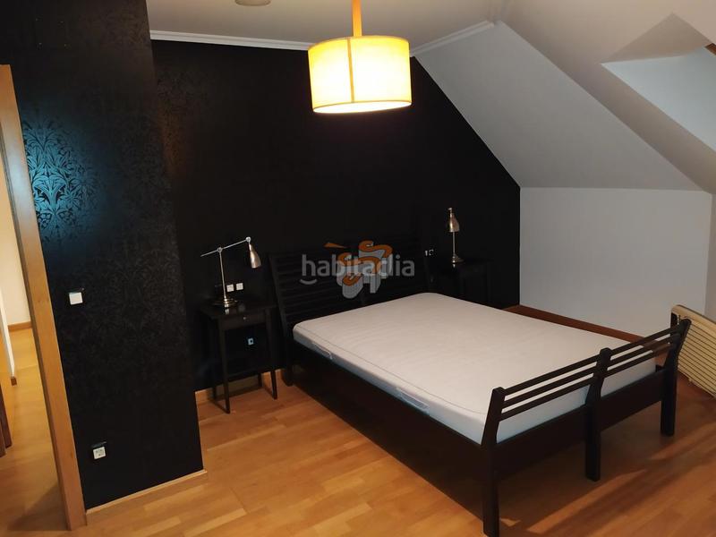 Foto 2ef67518-3b90-4707-bbcd-ad6889645d78. Dúplex amb calefacció aparcament a A Gándara Narón