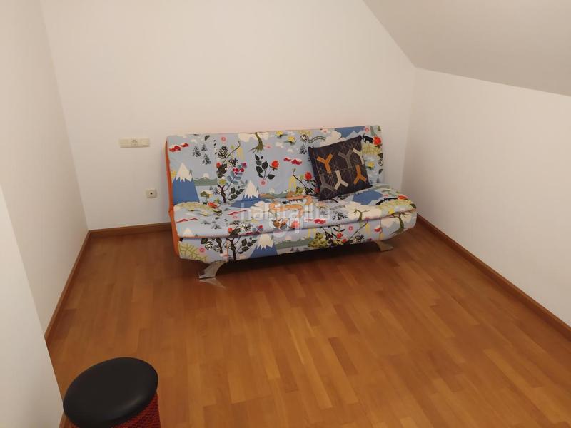 Foto 84bc7874-00e2-4fe0-83d8-62c4af1c532b. Dúplex amb calefacció aparcament a A Gándara Narón