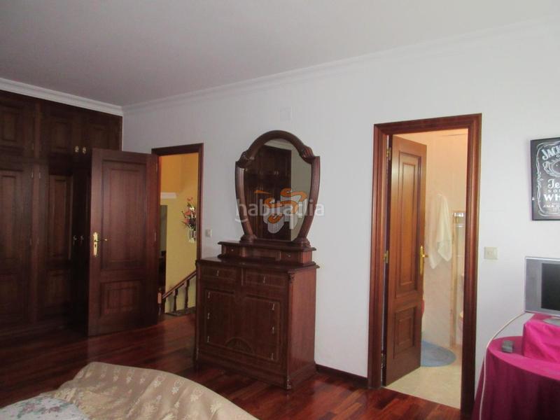 Foto 0b2e10ec-0bc7-4e5c-be53-f61e44b8adb5. Chalet con riscaldamento in Valdoviño