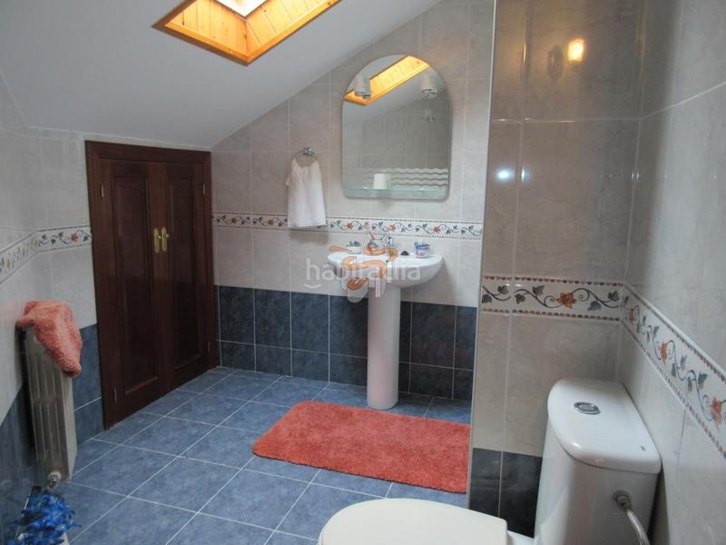 Foto 0d9bdf6f-fbe0-4f02-a807-8e4fa8acaf52. Chalet con riscaldamento in Valdoviño