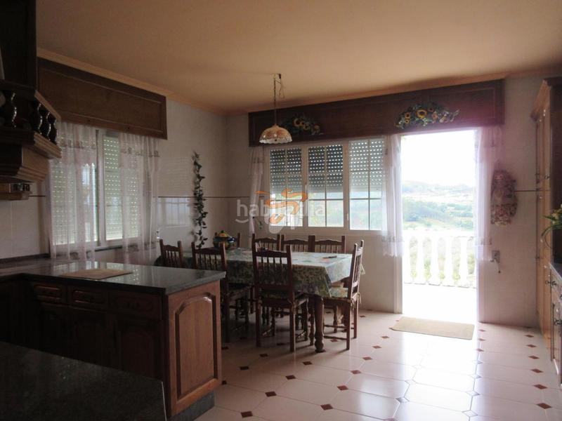 Foto d18f09f1-15f3-4b42-98db-51f7b68676c8. Chalet con riscaldamento in Valdoviño