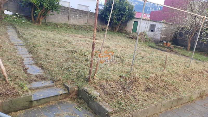 Foto dd363faa-3f30-4c3e-a0e3-8e19246089c2. Terreny residencial a Neda