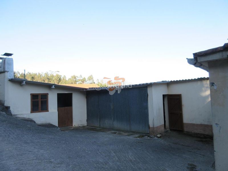 Foto c7171b1d-9ca1-4ac7-87dd-28b4a0619086. Casale con riscaldamento parcheggio in San Mateo - Castro - O Val Narón