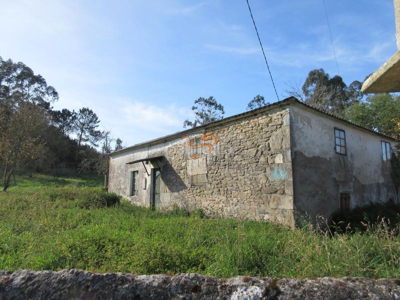 Foto 381b62dd-f3fc-4c91-b7aa-9bfa2c4be7d9. Masia amb calefacció a Área Rural Ferrol