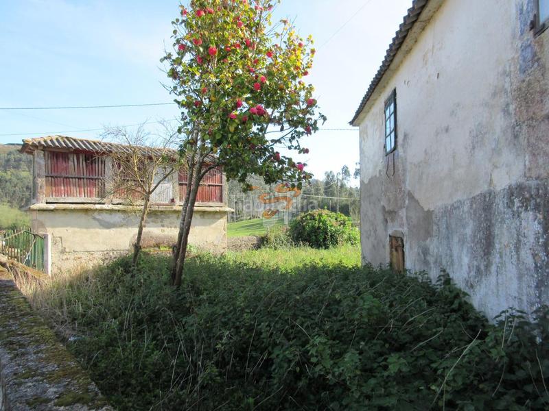 Foto f9aebc71-b187-4777-93fc-445c568ec5a9. Masía en Área Rural Ferrol