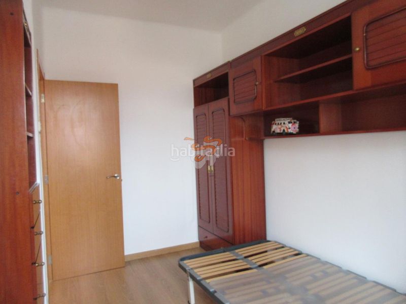 Foto aedbe65e-a05f-439e-8b46-8a2b4f85419e. Piso en Canido Ferrol