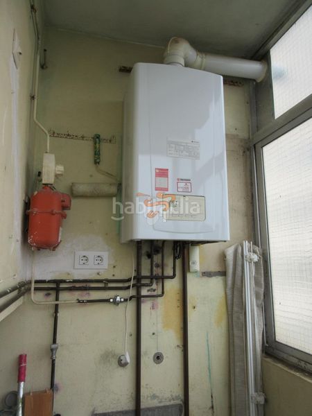 Foto fe40ec91-32ce-41c6-a3e3-476bc5d1356c. Piso en Caranza Ferrol