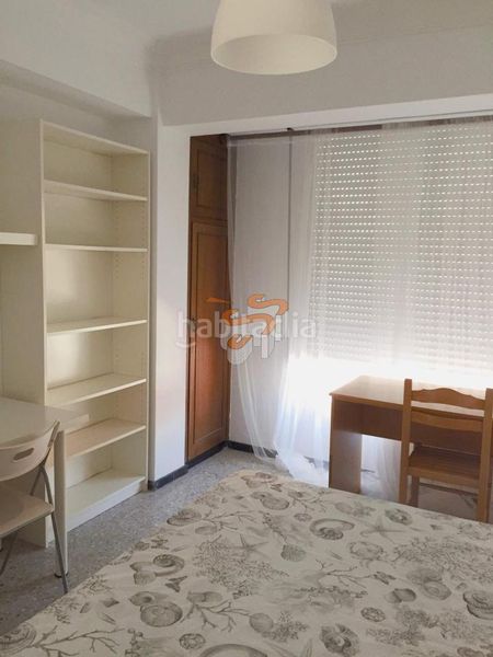 Foto 88b4a213-2cf1-4b07-ba2b-04cbace7e299. Lloguer pis amb calefacció a Centro Ferrol