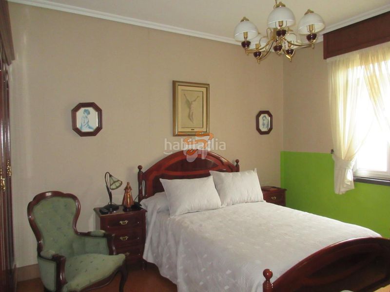 Foto e4e0c05f-81b2-4f7d-ac4d-caa299440154. Piso en Caranza Ferrol