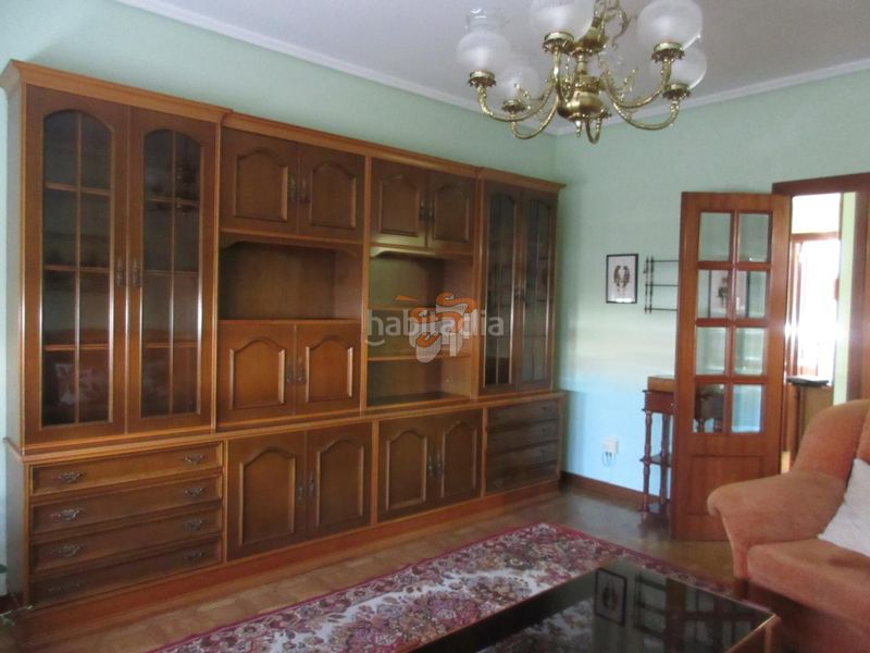 Foto c410b7b0-a35c-4649-8469-7a8efa8ee63b. Piso en Caranza Ferrol