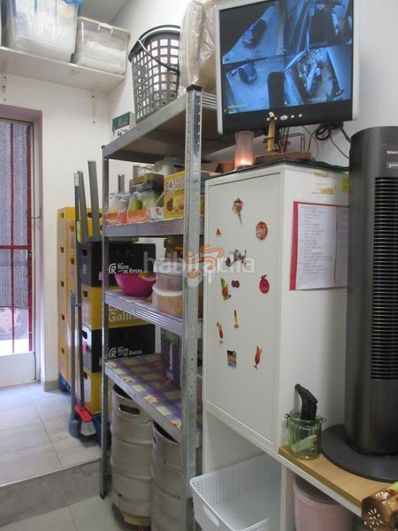 Foto 0a0477c8-2a00-415f-a0e2-cb0ddb2731d9. Local comercial a Porta Nova Ferrol