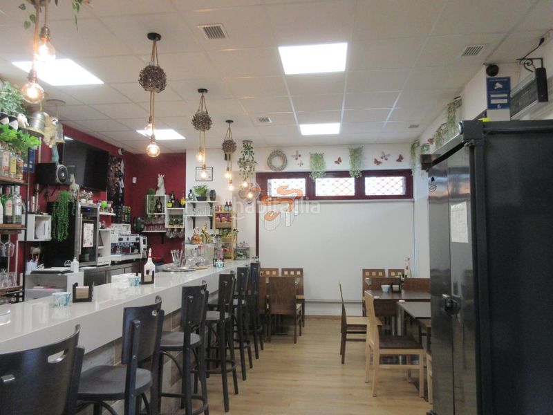 Foto 60b1c1e1-d0dd-410a-b4d6-2466db73e192. Local comercial a Porta Nova Ferrol