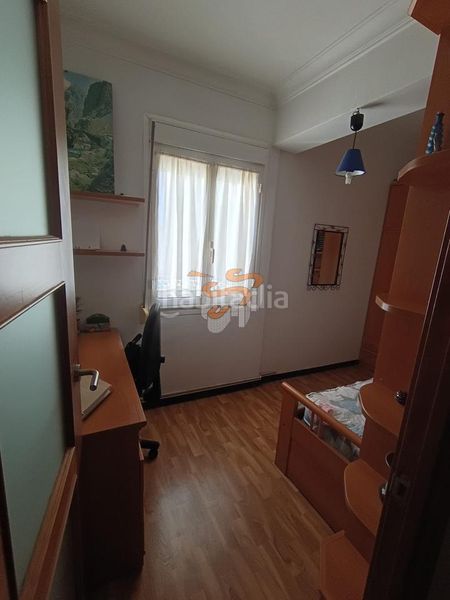 Foto 81e48d29-db90-4723-b01d-ea3e8d53bd1a. Apartament amb calefacció a Porta Nova Ferrol