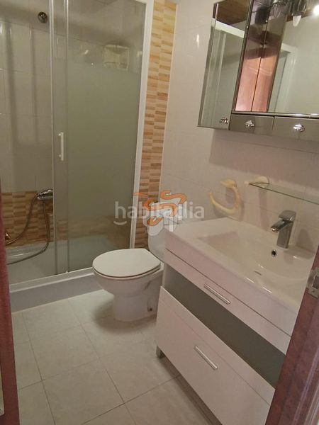 Foto 6c2711f2-631a-4236-b356-f2b78ac99213. Casa amb aparcament a Fene