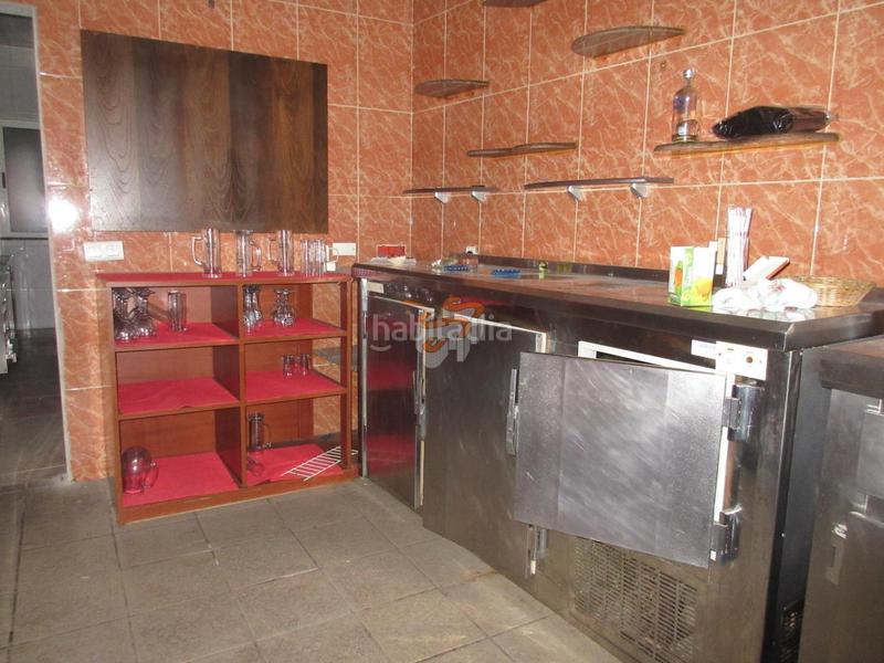 Foto bebb6edf-1557-468d-b6ea-4d0c0a84c386. Affitto locale commerciale in Ares