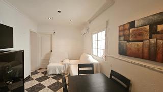 Appartement  Calle fray ángel de badajoz. Buen piso en la zona de san roque para inversores o primera vivi