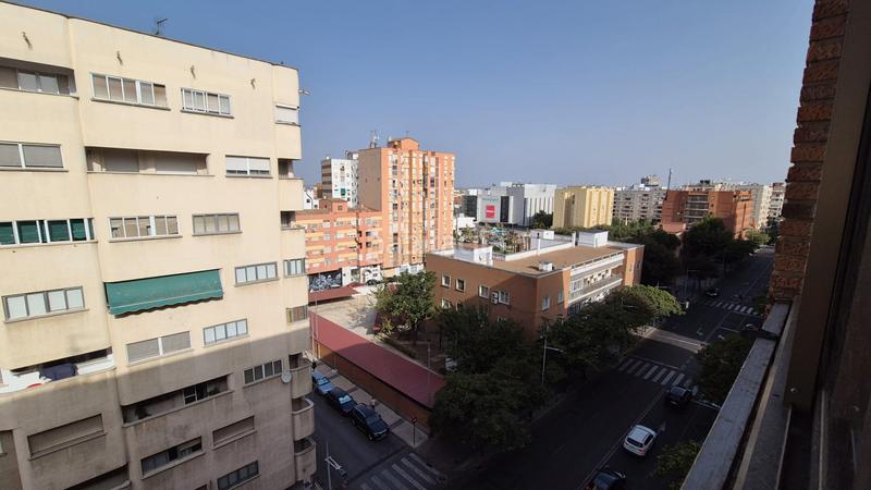 Foto 1444f48e-dd36-4cd7-9cd4-8be8bf9364b7. Piso !!!!!magnífico piso al lado del corte inglés!!!!! en Badajoz