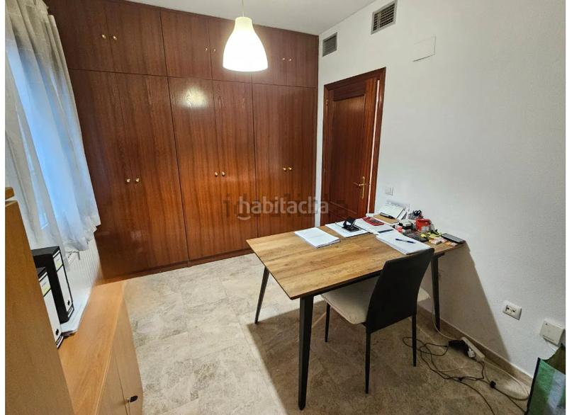 Foto 892141fa-d5cf-4bd4-80bb-5f892e4d5dde. Piso fantástico piso en jardinel del guadiana en Avenida Elvas Badajoz