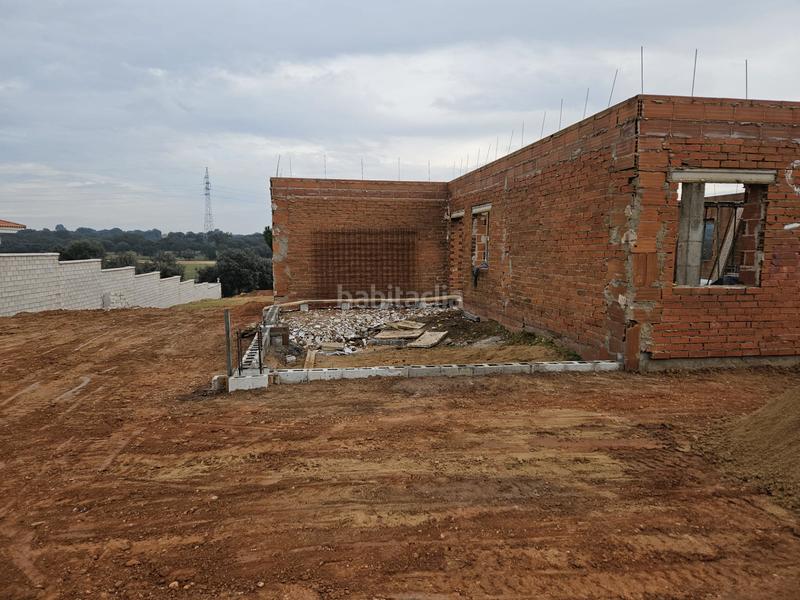 Foto 9f904ecb-3312-4a99-ab8c-48cc43a19a1f. Chalet mit parking in Dehesilla de Calamón - Campomanes Badajoz