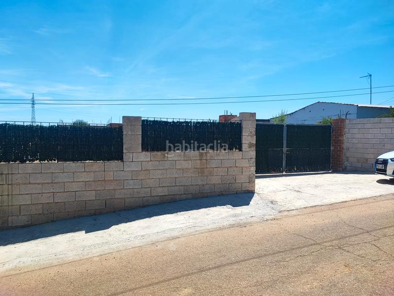 Foto ce685e5d-4bc3-4680-a6a6-9be9079e3e89. Chalet mit parking in Dehesilla de Calamón - Campomanes Badajoz