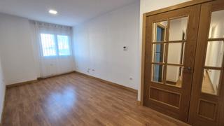 Appartement  Avenida de adolfo suárez. Magnífico apartamento en zona dee xpansión de badajoz