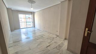 Etagenwohnung  Corte de peleas. Maravillosa oportunidad en san roque