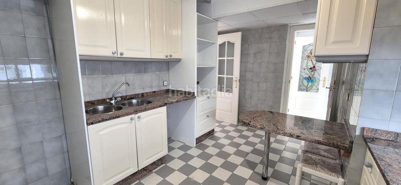 Foto 8f7bac93-4b87-45b5-94ca-9fc4cf12c5aa. Pis amb calefacció a Valdepasillas - La Paz - Huerta Rosales Badajoz