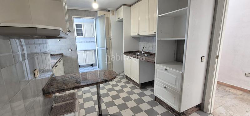 Foto 9fa343dc-7d47-4201-a304-12db9cfb9758. Pis amb calefacció a Valdepasillas - La Paz - Huerta Rosales Badajoz