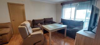 Miete Etagenwohnung  Plaza virgen de bótoa. Magnifico piso en ciudad jardín