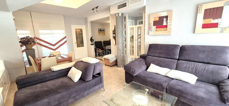 Foto 55143656-7218-443f-8d82-0a7f77e9a66b. Casa adossada amb xemeneia calefacció aparcament a Badajoz