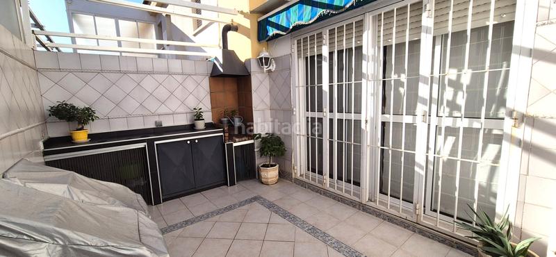 Foto 977cf8be-e0f6-4bd9-bdbc-2c4e9a024197. Casa adossada amb xemeneia calefacció aparcament a Badajoz