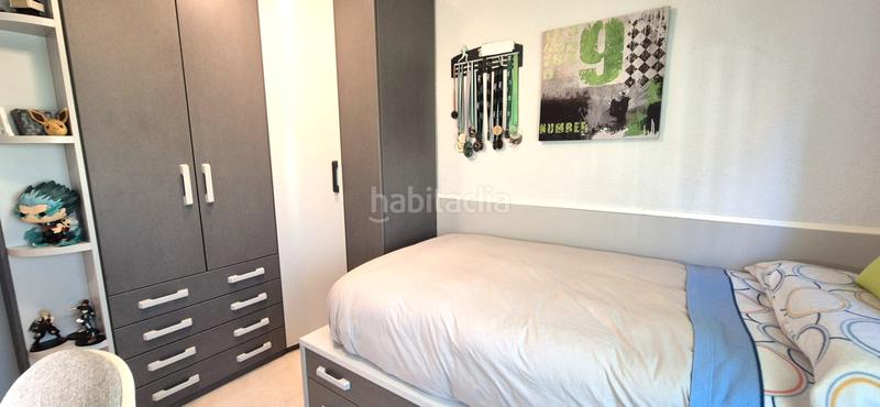 Foto 98111bc3-a372-4ffc-9e92-48ccf1c0e614. Casa adossada amb xemeneia calefacció aparcament a Badajoz