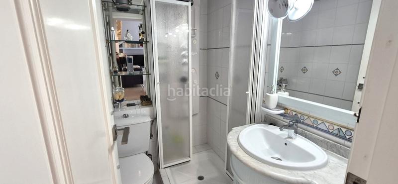 Foto fbb697a4-adf2-466b-84dc-ef6bd8f63230. Casa adossada amb xemeneia calefacció aparcament a Badajoz