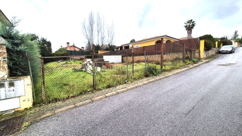 Foto 1a157860-dc40-4375-9354-1d1044ac45bb. Terreny residencial a Las Vaguadas Badajoz