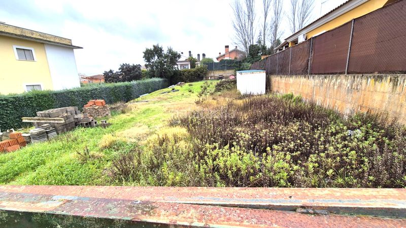 Foto 5976e919-ebd6-4def-babe-ffd1aefbbca7. Terreny residencial a Las Vaguadas Badajoz