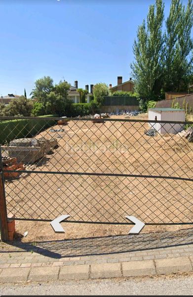 Foto abec6cd7-ae23-404f-96bd-a948322d61a2. Terreny residencial a Las Vaguadas Badajoz