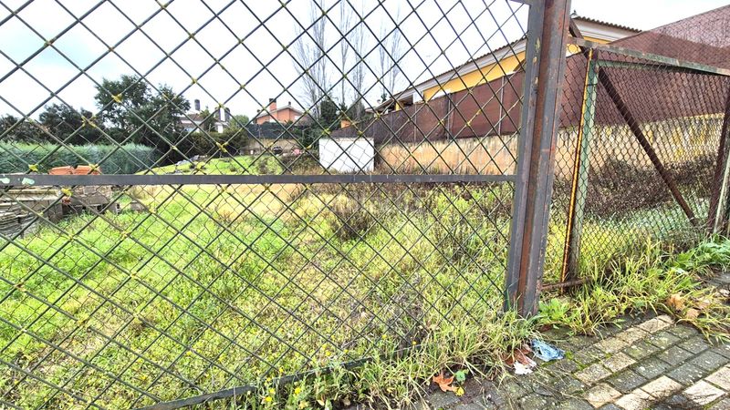 Foto ea0db194-c4b1-4ccd-893e-10c39362d0a2. Terreny residencial a Las Vaguadas Badajoz