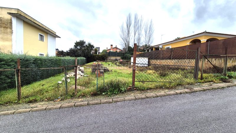 Foto ee613260-5c39-44d0-8045-d5584bdf336a. Terreny residencial a Las Vaguadas Badajoz