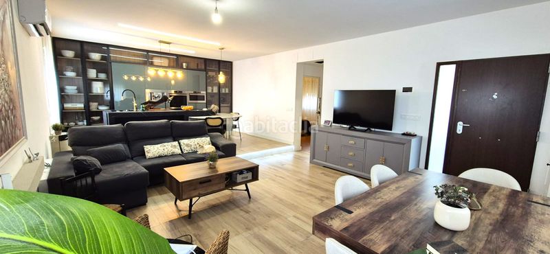 Foto 86ecce18-f303-4388-865d-fba3a5e30002. Xalet amb xemeneia calefacció aparcament piscina a Badajoz