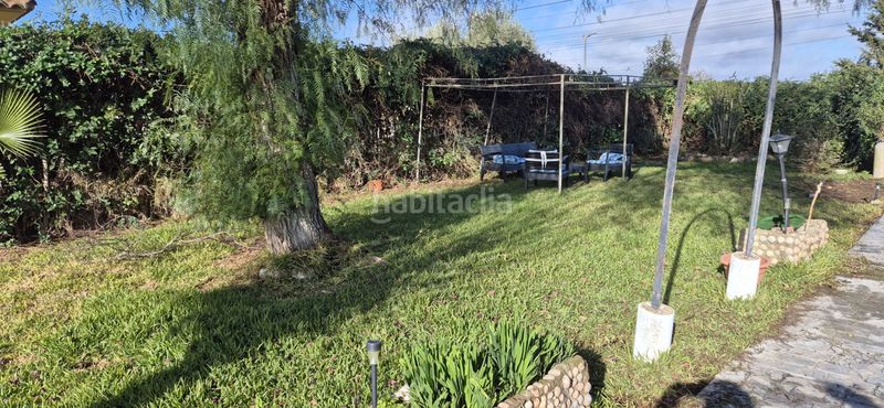 Foto c710aacf-2542-4a69-8cc2-d1295df3eed0. Xalet amb xemeneia calefacció aparcament piscina a Badajoz