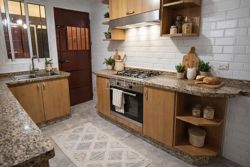 Foto 79fb8c0e-8cec-413b-9b09-4a4c3918079d. Casa adossada amb calefacció a Cerro de Reyes Badajoz