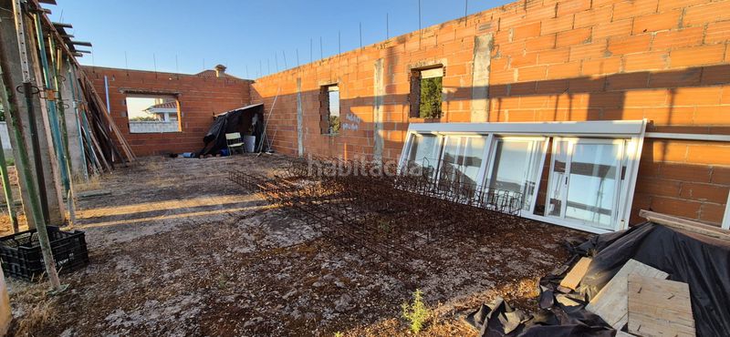 Foto 2cbb05ad-2b20-44db-a11d-d7b5a71ad07e. Xalet amb aparcament a Dehesilla de Calamón - Campomanes Badajoz