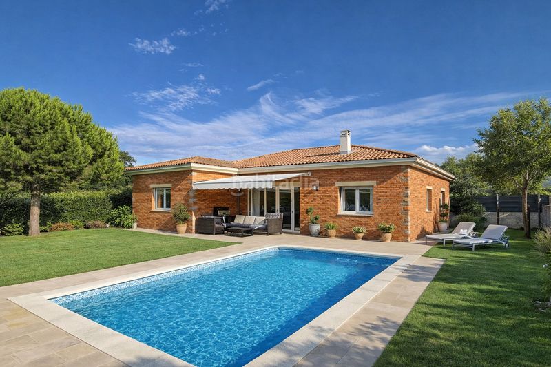 Foto f30b4f0b-6cb3-4c47-b99b-1569fd6c9bf0. Xalet amb aparcament a Dehesilla de Calamón - Campomanes Badajoz