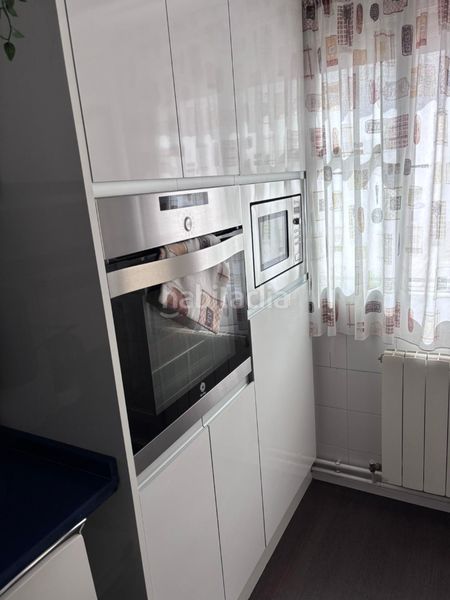 Foto 3c18f32e-b9a7-4118-8b2b-23ab54cb3139. Pis amb calefacció aparcament a San Roque - Ronda Norte Badajoz