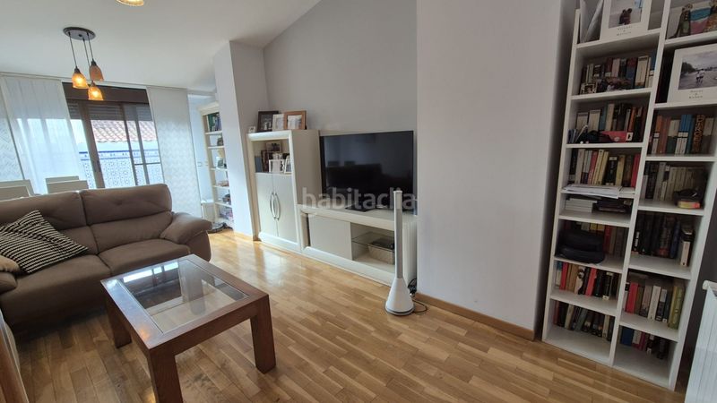 Foto 48133a00-f542-47ac-80a8-ef6332c51780. Dúplex amb calefacció aparcament a Casco Antiguo Badajoz