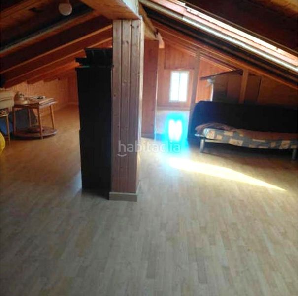 Foto eeb1199a-a1d3-4e45-8042-2bb0d411e1e7. Xalet amb xemeneia calefacció aparcament piscina a Badajoz