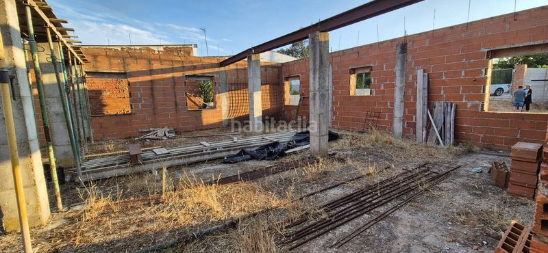 Foto 079f1a57-692e-40fd-8c1f-eefd3a3b27dd. Xalet amb aparcament a Dehesilla de Calamón - Campomanes Badajoz