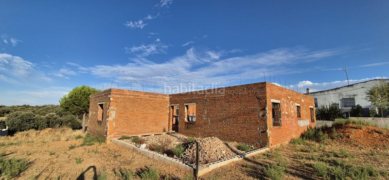 Foto ec0e4210-42c7-4af0-ad51-da1ac26817d5. Xalet amb aparcament a Dehesilla de Calamón - Campomanes Badajoz