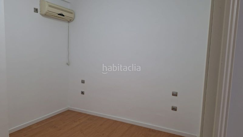 Foto c72d4c31-d7ff-4c90-a534-2484dbadcac9. Pis amb calefacció a La Estación Badajoz
